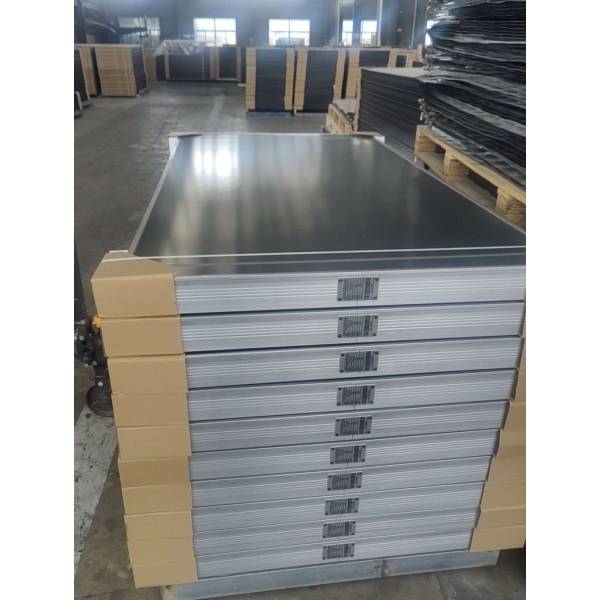 Tấm thu nhiệt năng lượng mặt trời